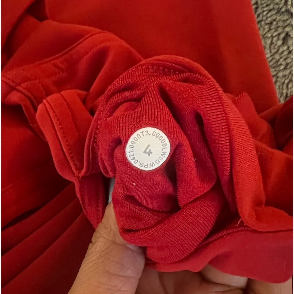 Dark red instill Lululemon 25’. SOLD!!!!